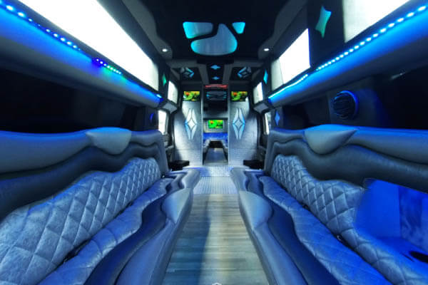 Hummer H2 Stetch Limo