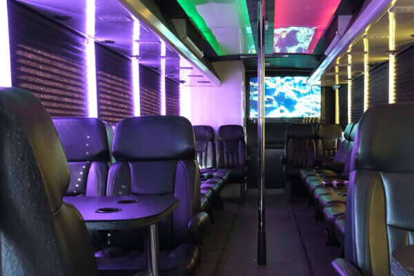 Luxury Transportation Service From Tampa, FL Limo & Party Bus